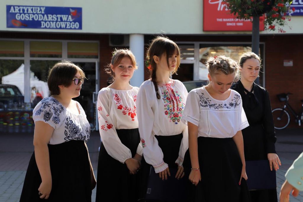 Narodowe Czytanie Nad Niemnem w Ostrołęce [08.09.2023] - zdjęcie #30 - eOstroleka.pl