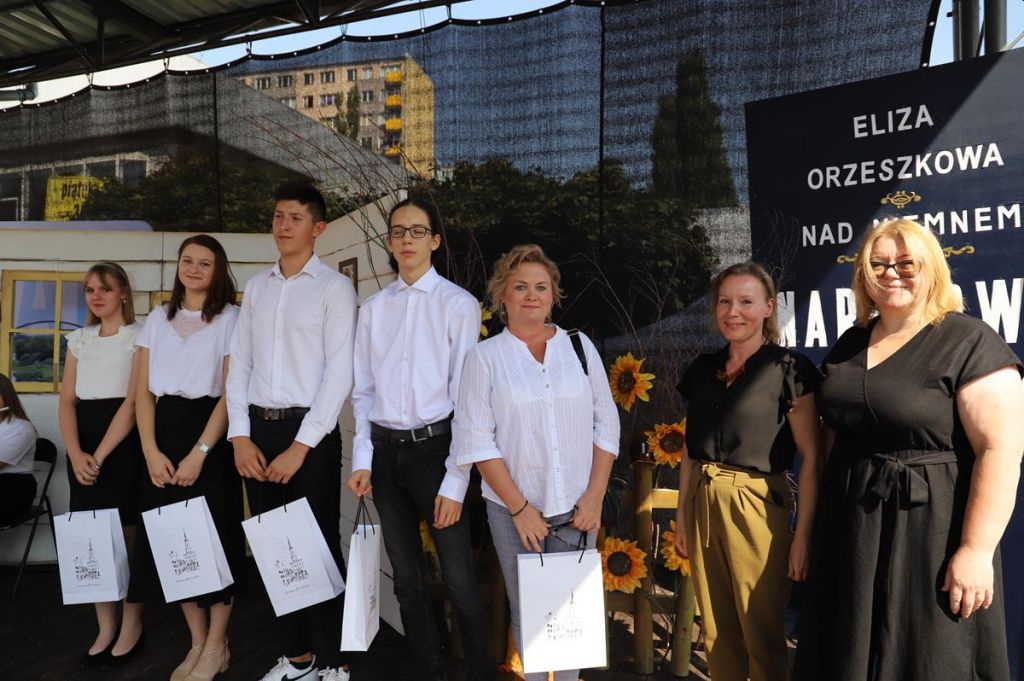 Narodowe Czytanie Nad Niemnem w Ostrołęce [08.09.2023] - zdjęcie #10 - eOstroleka.pl