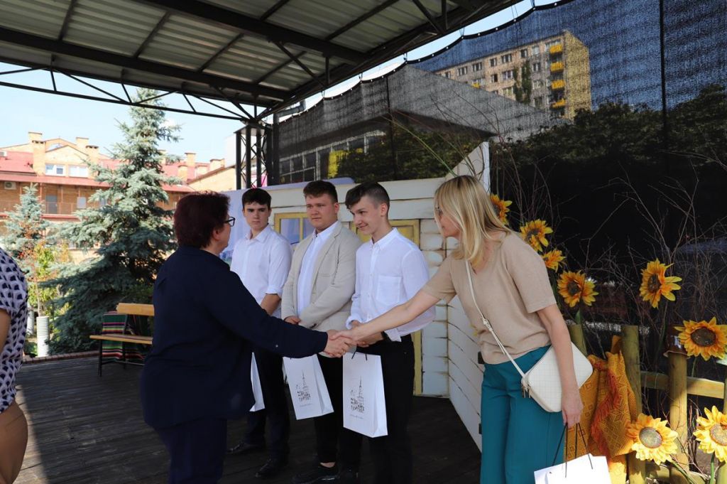 Narodowe Czytanie Nad Niemnem w Ostrołęce [08.09.2023] - zdjęcie #8 - eOstroleka.pl
