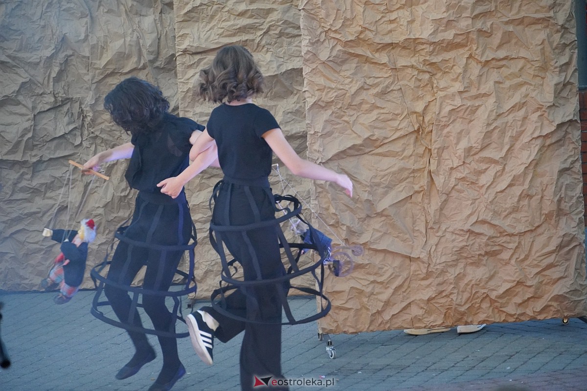 InQbator Teatralny 2023. Na scenie “Pinokio” i OSA [8.09.2023] - zdjęcie #46 - eOstroleka.pl