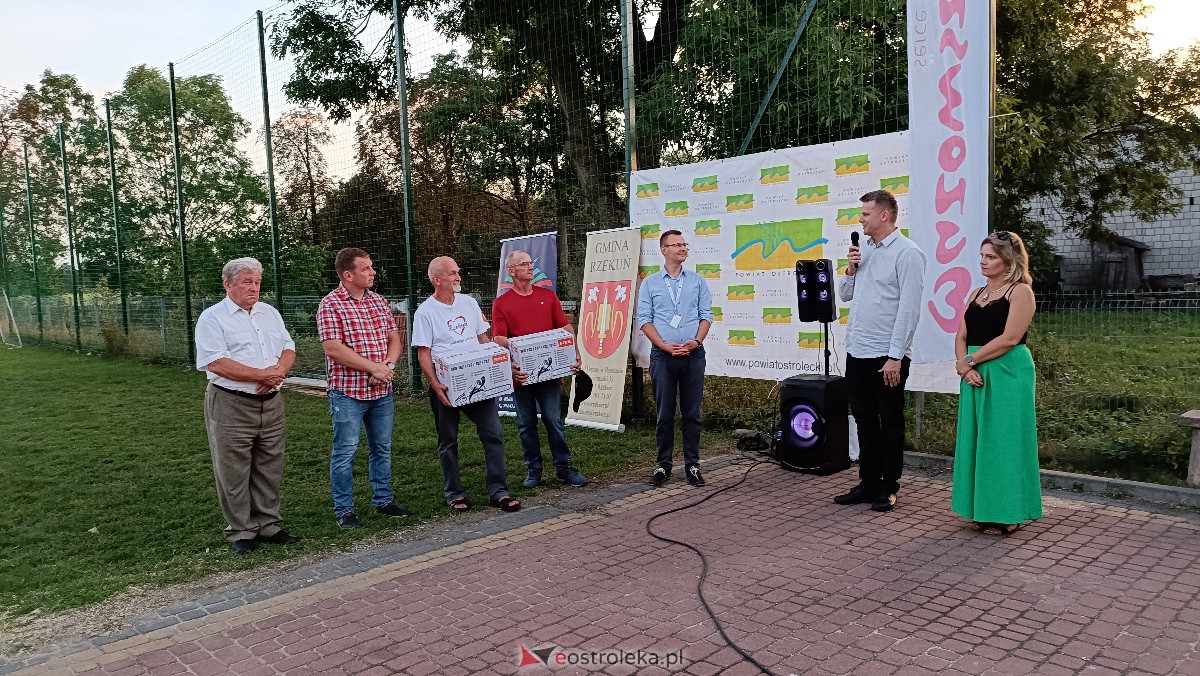 Plener rzeźbiarski w Nowej Wsi Wschodniej - podsumowanie [08.09.2023] - zdjęcie #39 - eOstroleka.pl