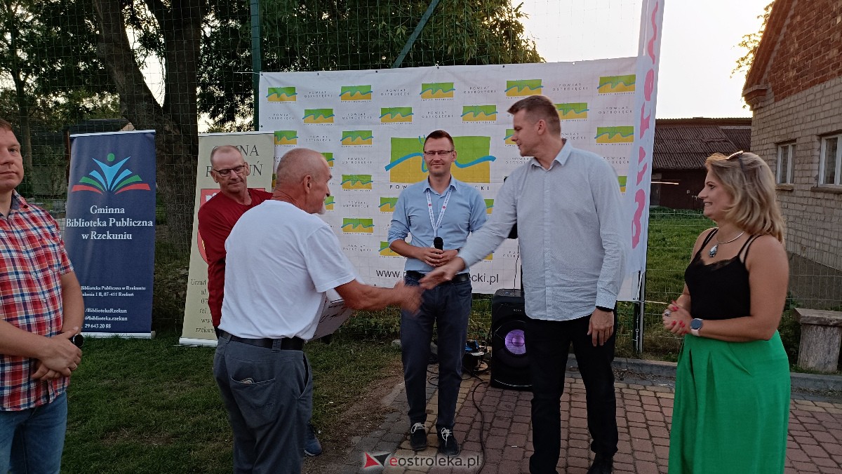 Plener rzeźbiarski w Nowej Wsi Wschodniej - podsumowanie [08.09.2023] - zdjęcie #33 - eOstroleka.pl