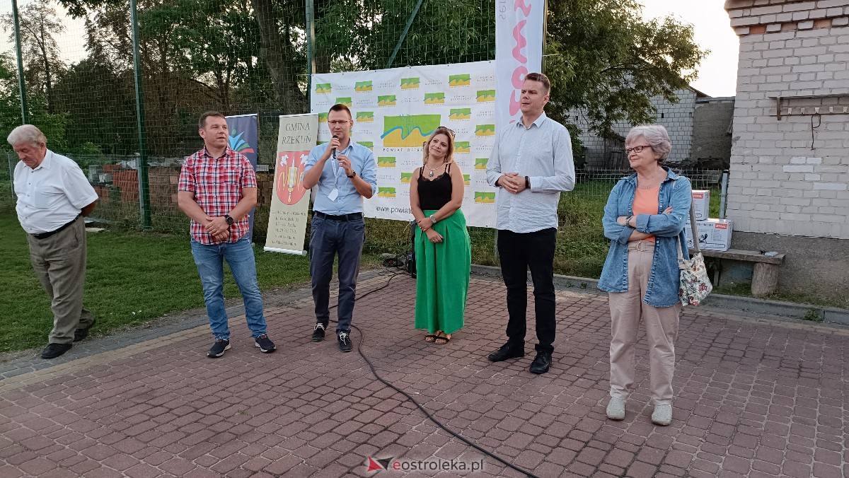 Plener rzeźbiarski w Nowej Wsi Wschodniej - podsumowanie [08.09.2023] - zdjęcie #21 - eOstroleka.pl