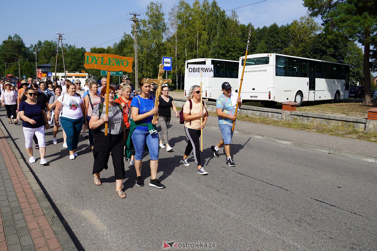 Pielgrzymka do Dąbrówki 2023 [10.09.2023] - zdjęcie #144 - eOstroleka.pl