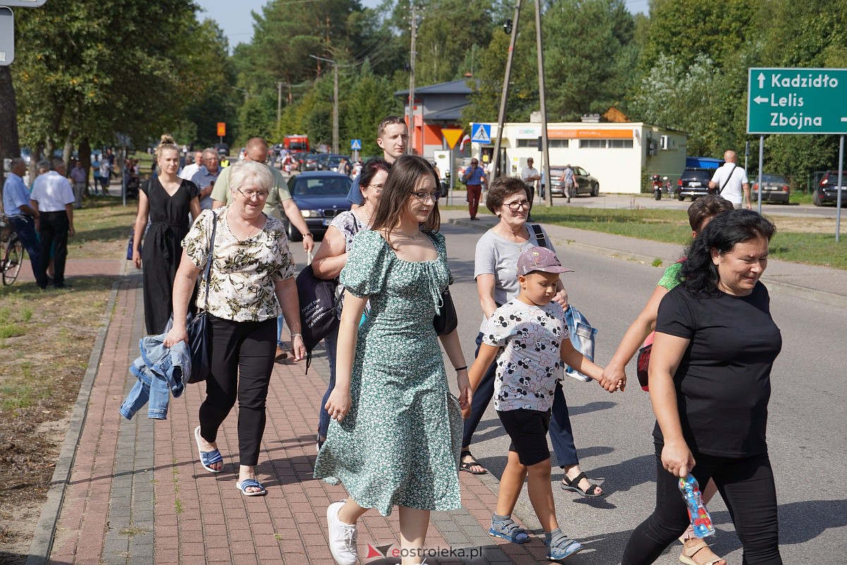 Pielgrzymka do Dąbrówki 2023 [10.09.2023] - zdjęcie #93 - eOstroleka.pl