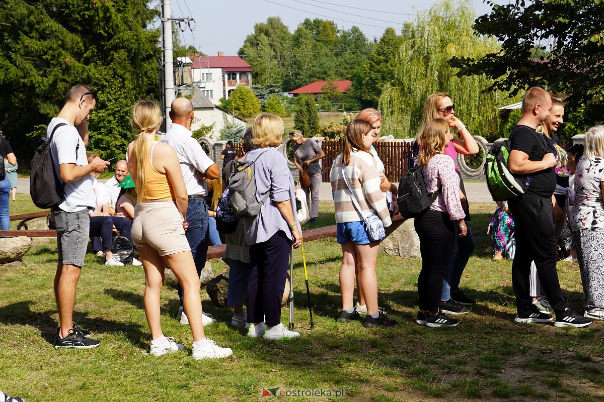 Pielgrzymka do Dąbrówki 2023 [10.09.2023] - zdjęcie #41 - eOstroleka.pl