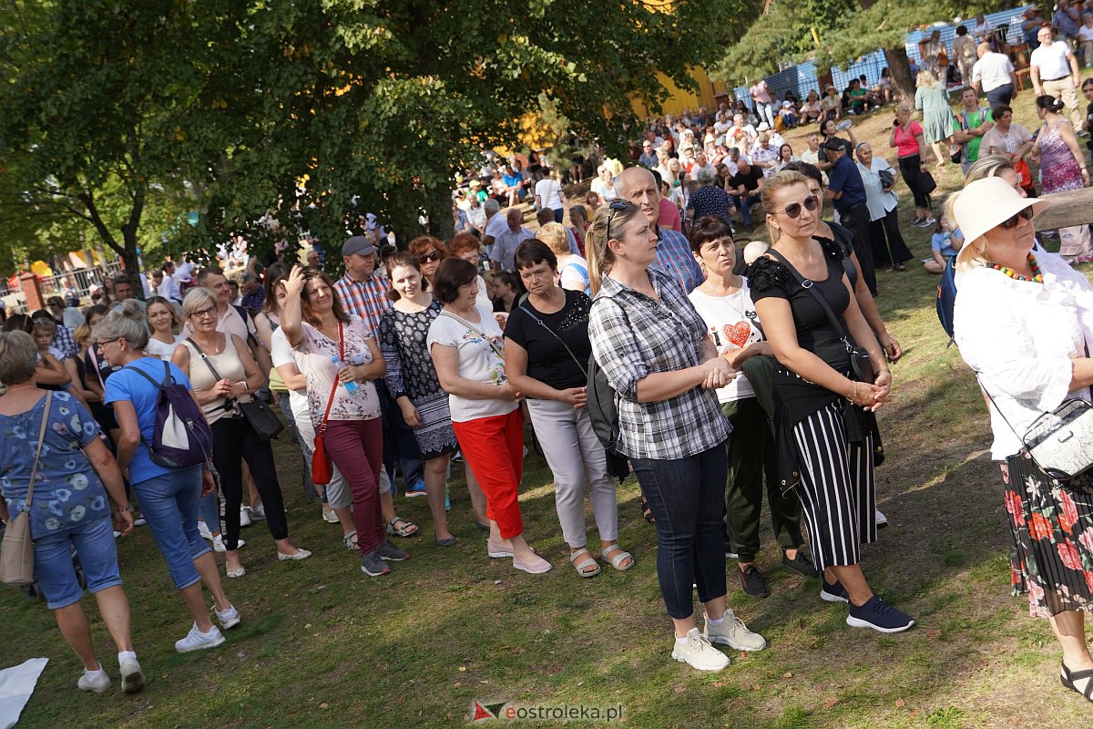 Pielgrzymka do Dąbrówki 2023 [10.09.2023] - zdjęcie #29 - eOstroleka.pl
