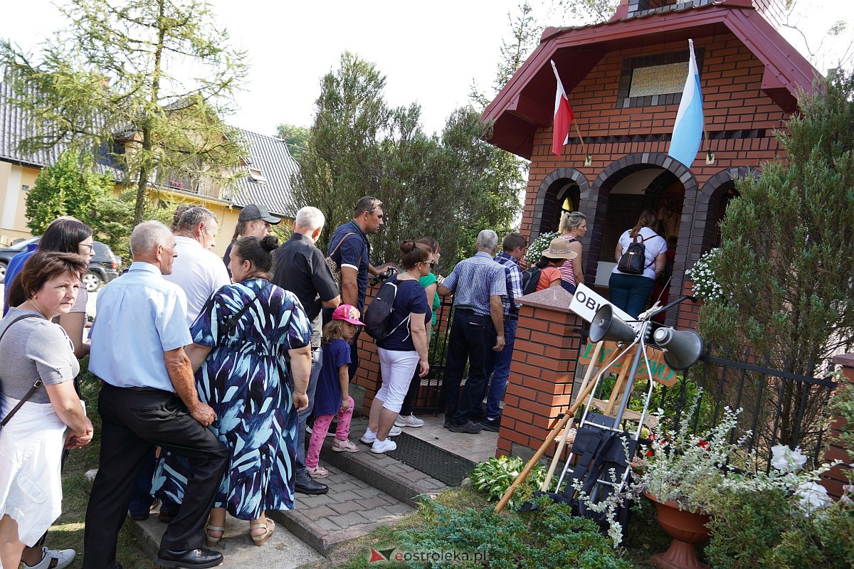 Pielgrzymka do Dąbrówki 2023 [10.09.2023] - zdjęcie #23 - eOstroleka.pl