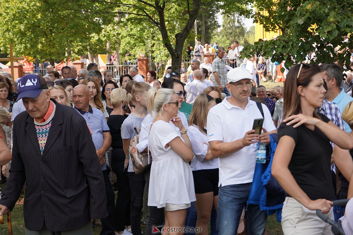 Pielgrzymka do Dąbrówki 2023 [10.09.2023] - zdjęcie #13 - eOstroleka.pl
