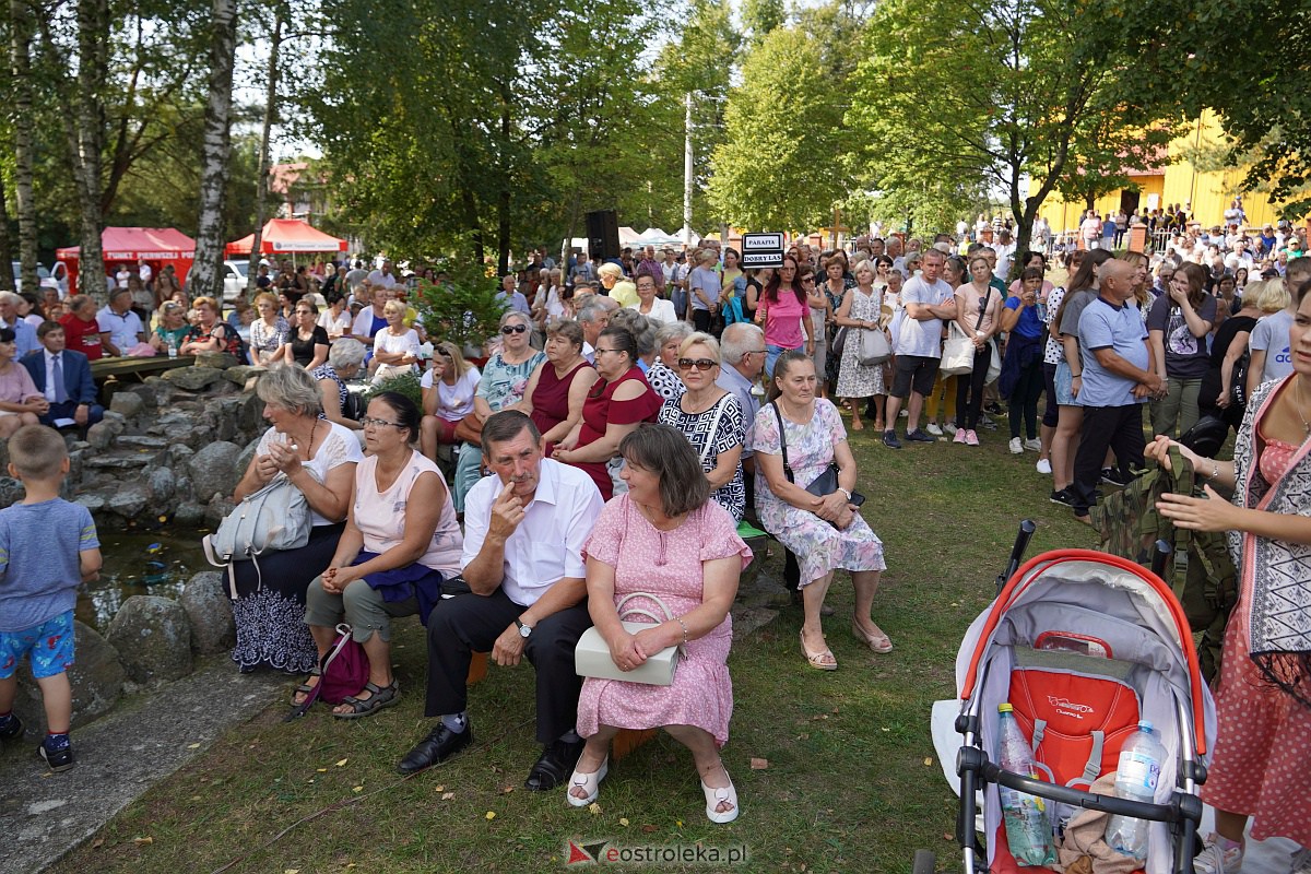 Pielgrzymka do Dąbrówki 2023 [10.09.2023] - zdjęcie #10 - eOstroleka.pl