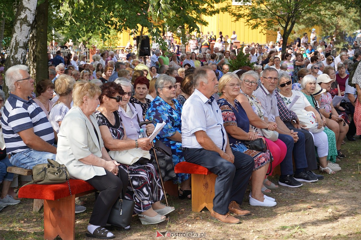 Pielgrzymka do Dąbrówki 2023 [10.09.2023] - zdjęcie #5 - eOstroleka.pl