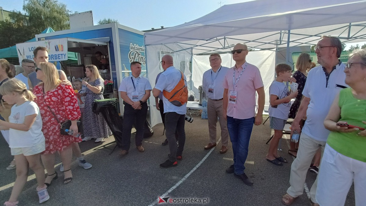 Festyn rodzinny na Osiedlu Centrum. Oko w oko z dinozaurem [10.09.2023] - zdjęcie #163 - eOstroleka.pl