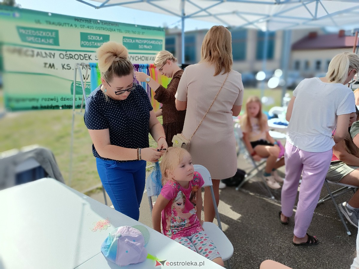 Festyn rodzinny na Osiedlu Centrum. Oko w oko z dinozaurem [10.09.2023] - zdjęcie #160 - eOstroleka.pl