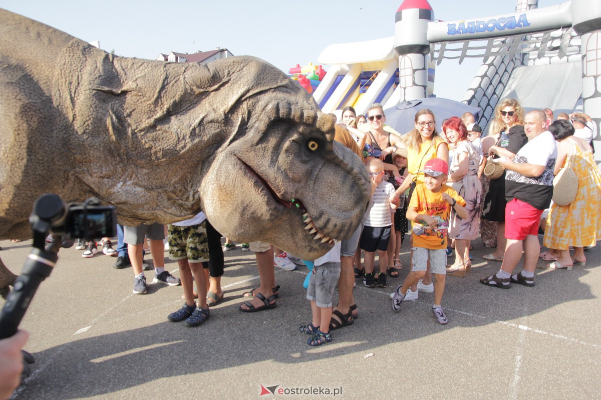 Festyn rodzinny na Osiedlu Centrum. Oko w oko z dinozaurem [10.09.2023] - zdjęcie #124 - eOstroleka.pl