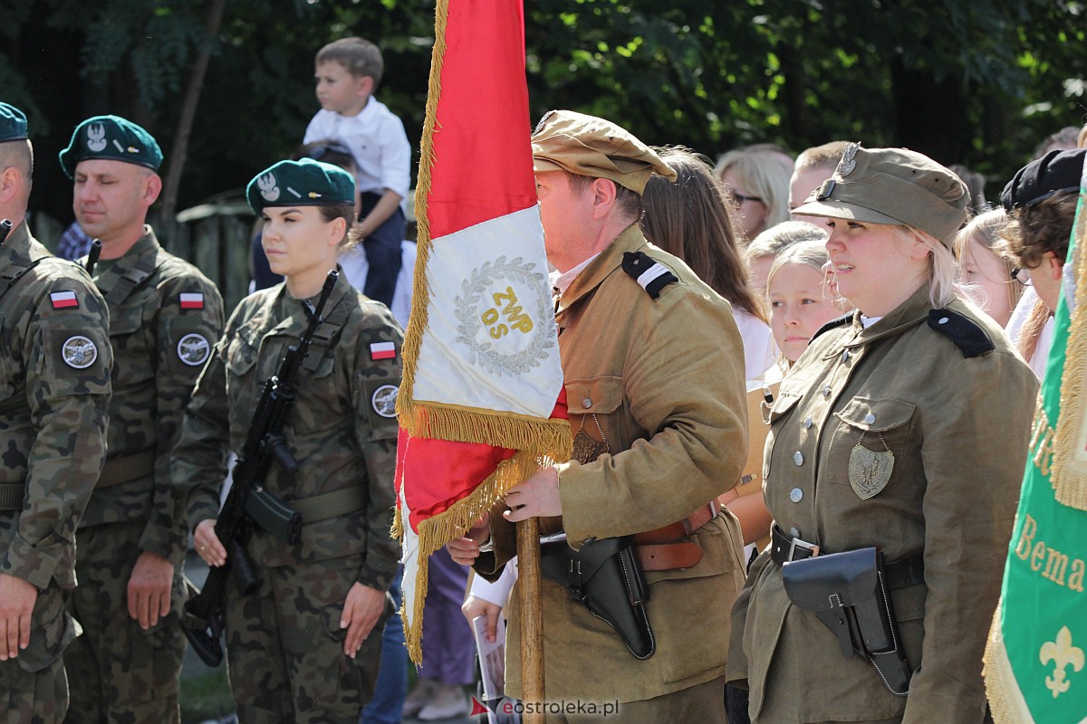 Uroczystość patriotyczna w Laskach Szlacheckich [10.09.2023] - zdjęcie #3 - eOstroleka.pl