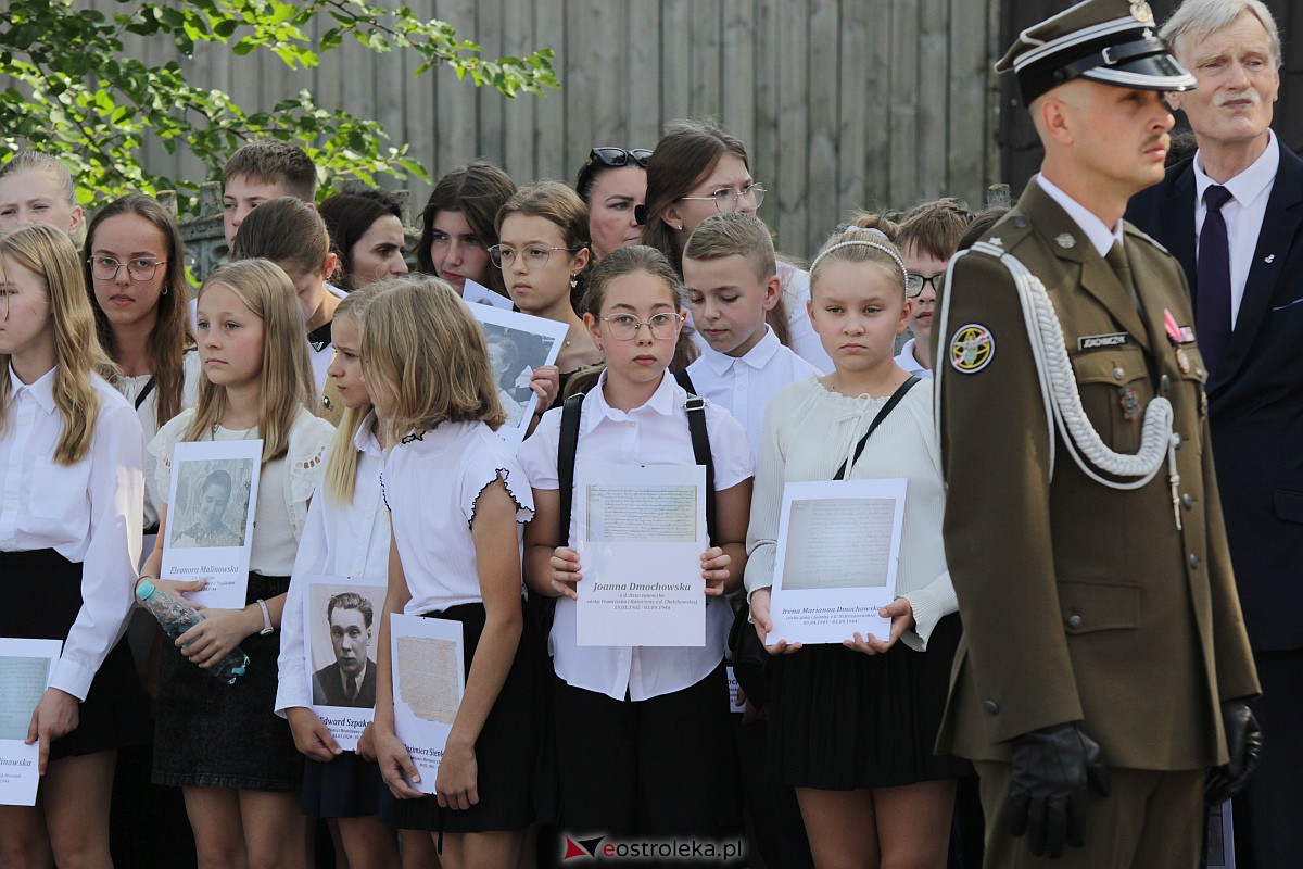 Uroczystość patriotyczna w Laskach Szlacheckich [10.09.2023] - zdjęcie #21 - eOstroleka.pl