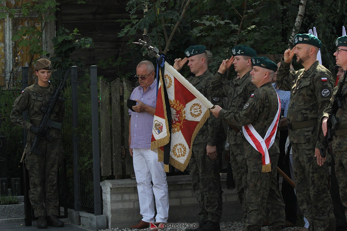 Uroczystość patriotyczna w Laskach Szlacheckich [10.09.2023] - zdjęcie #42 - eOstroleka.pl