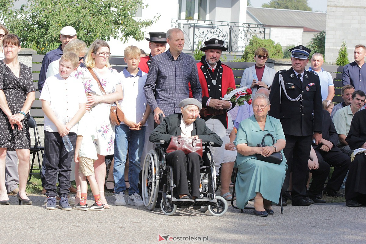 Uroczystość patriotyczna w Laskach Szlacheckich [10.09.2023] - zdjęcie #80 - eOstroleka.pl