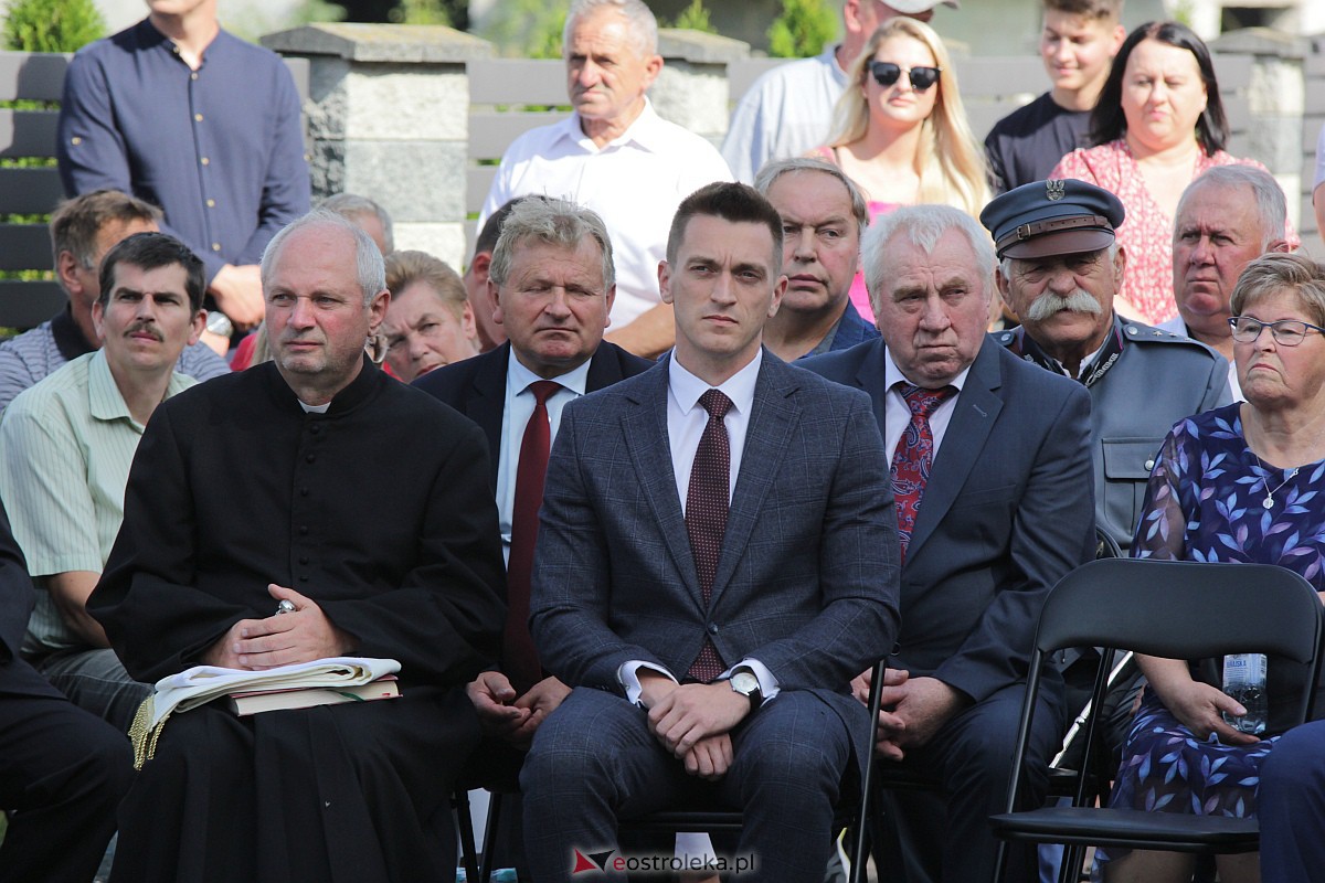 Uroczystość patriotyczna w Laskach Szlacheckich [10.09.2023] - zdjęcie #88 - eOstroleka.pl