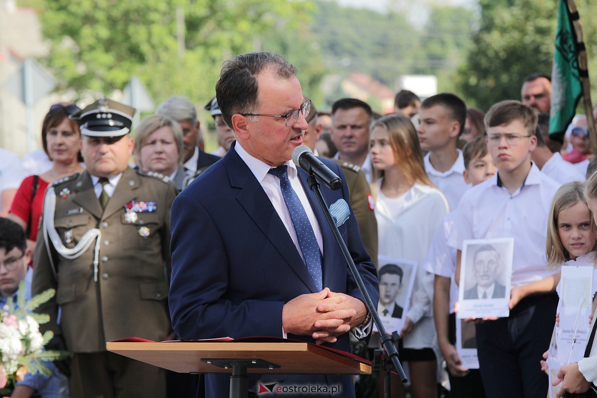 Uroczystość patriotyczna w Laskach Szlacheckich [10.09.2023] - zdjęcie #33 - eOstroleka.pl