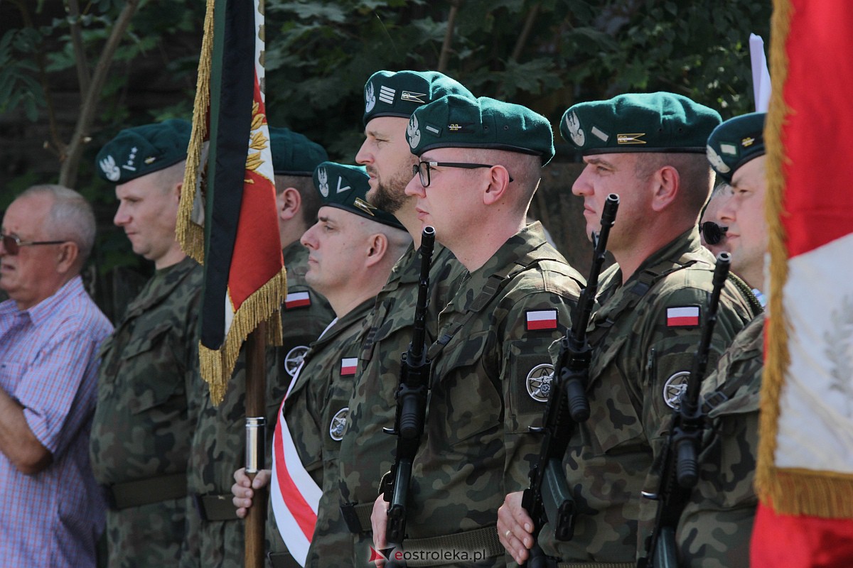Uroczystość patriotyczna w Laskach Szlacheckich [10.09.2023] - zdjęcie #61 - eOstroleka.pl