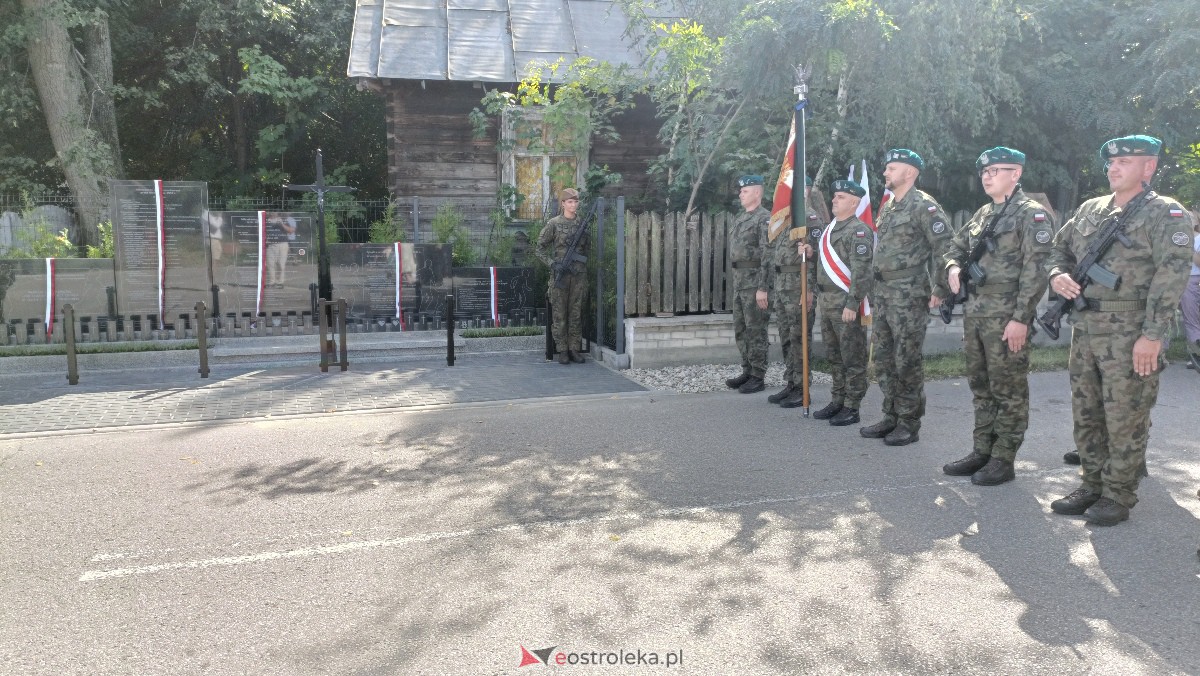 Uroczystość patriotyczna w Laskach Szlacheckich [10.09.2023] - zdjęcie #139 - eOstroleka.pl