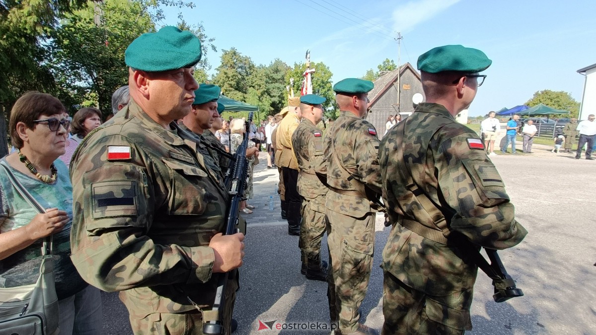 Uroczystość patriotyczna w Laskach Szlacheckich [10.09.2023] - zdjęcie #145 - eOstroleka.pl