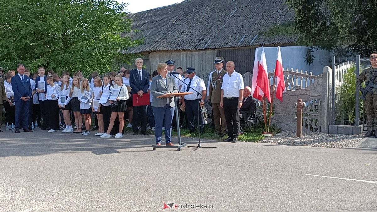 Uroczystość patriotyczna w Laskach Szlacheckich [10.09.2023] - zdjęcie #147 - eOstroleka.pl