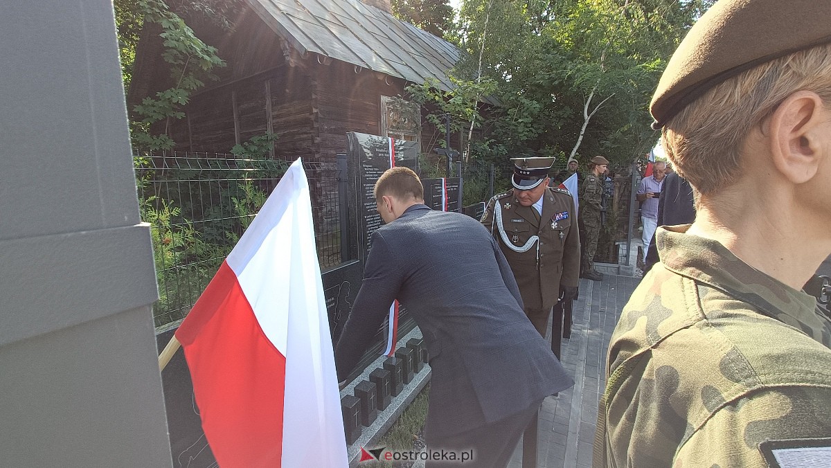Uroczystość patriotyczna w Laskach Szlacheckich [10.09.2023] - zdjęcie #148 - eOstroleka.pl