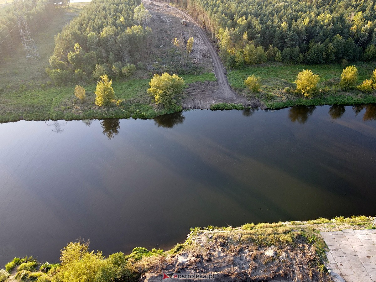 Budowa mostu przez rzekę Narew w Teodorowie [11.09.2023] - zdjęcie #4 - eOstroleka.pl