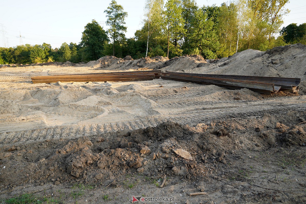 Budowa mostu przez rzekę Narew w Teodorowie [11.09.2023] - zdjęcie #9 - eOstroleka.pl