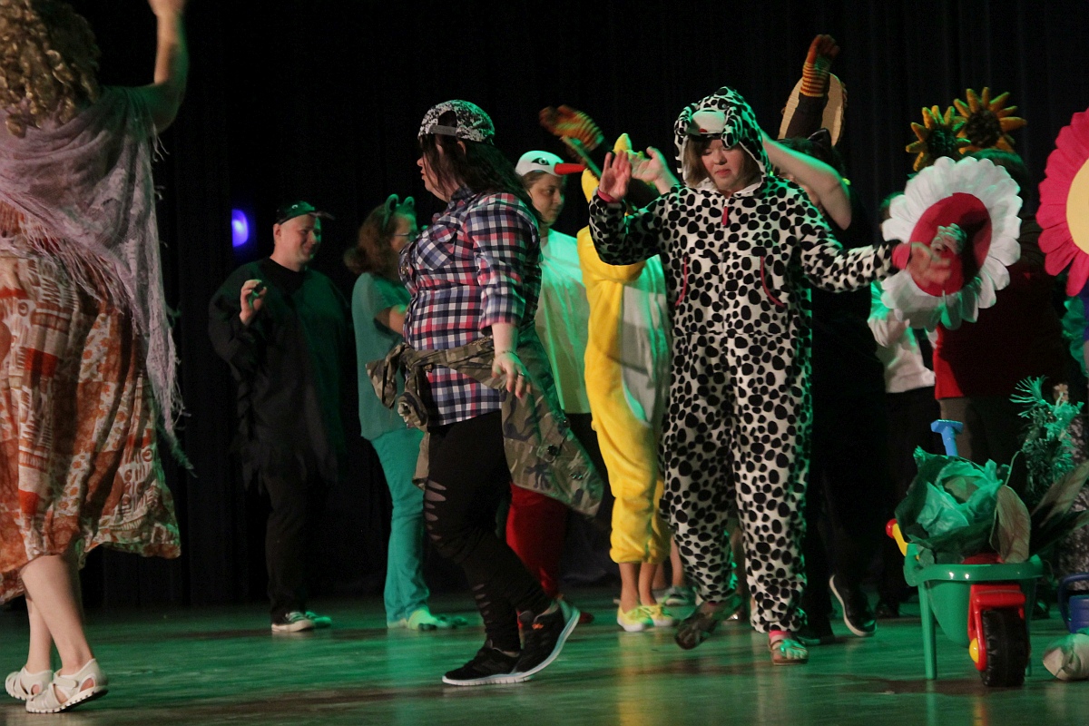 Jubileusz 10-lecia istnienia Środowiskowego Domu Samopomocy w Ostrołęce [12.09.2023] - zdjęcie #14 - eOstroleka.pl