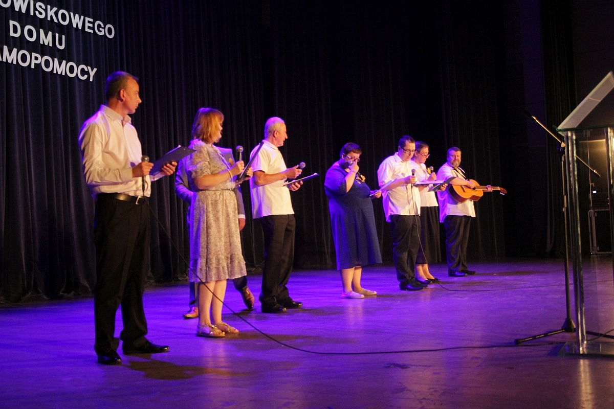 Jubileusz 10-lecia istnienia Środowiskowego Domu Samopomocy w Ostrołęce [12.09.2023] - zdjęcie #3 - eOstroleka.pl