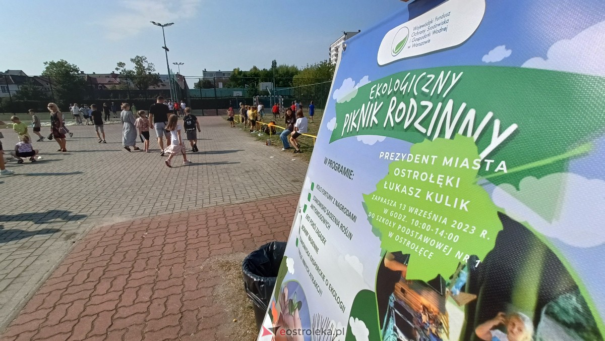 Piknik ekologiczny w “jedynce”. Dzieci uczyły się o ochronie środowiska [13.09.2023] - zdjęcie #72 - eOstroleka.pl