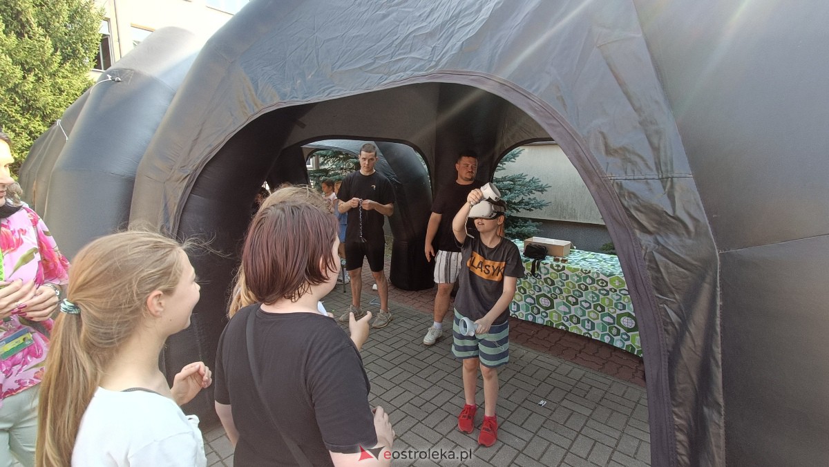 Piknik ekologiczny w “jedynce”. Dzieci uczyły się o ochronie środowiska [13.09.2023] - zdjęcie #47 - eOstroleka.pl