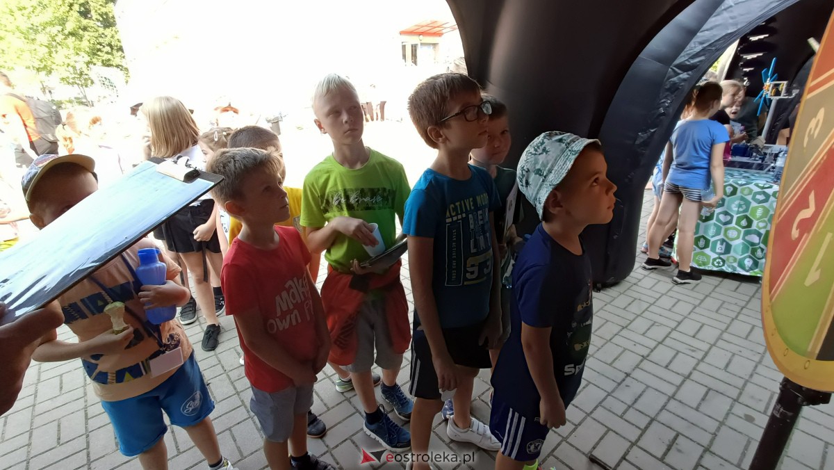 Piknik ekologiczny w “jedynce”. Dzieci uczyły się o ochronie środowiska [13.09.2023] - zdjęcie #35 - eOstroleka.pl