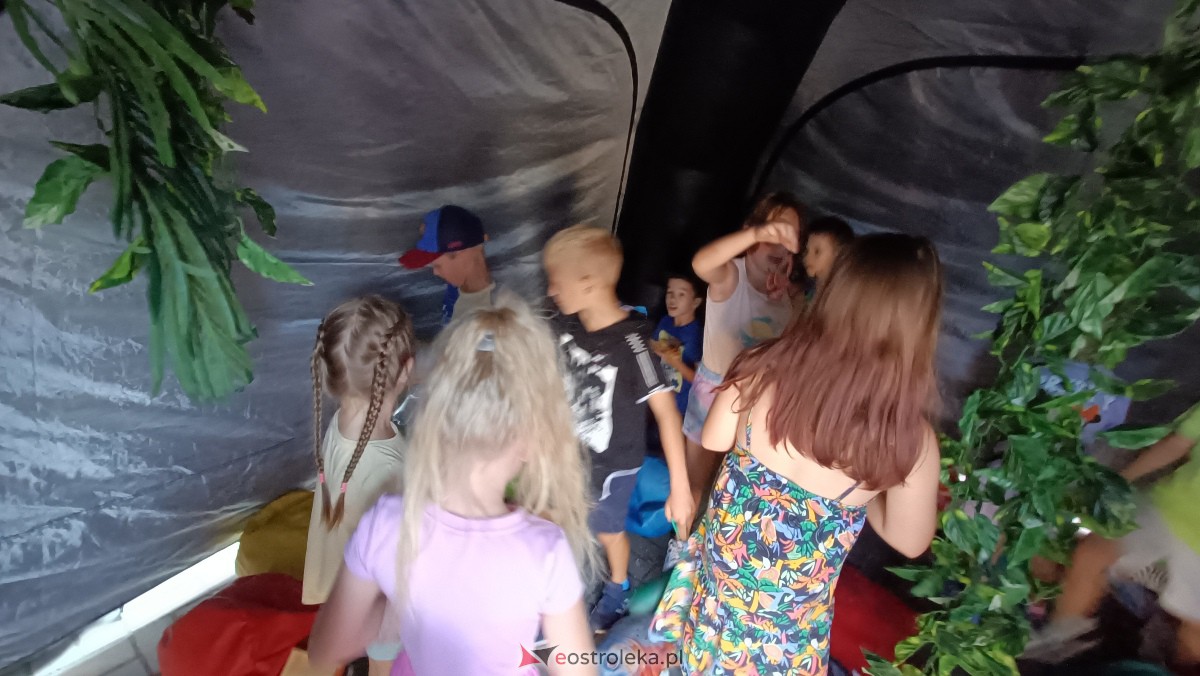 Piknik ekologiczny w “jedynce”. Dzieci uczyły się o ochronie środowiska [13.09.2023] - zdjęcie #29 - eOstroleka.pl