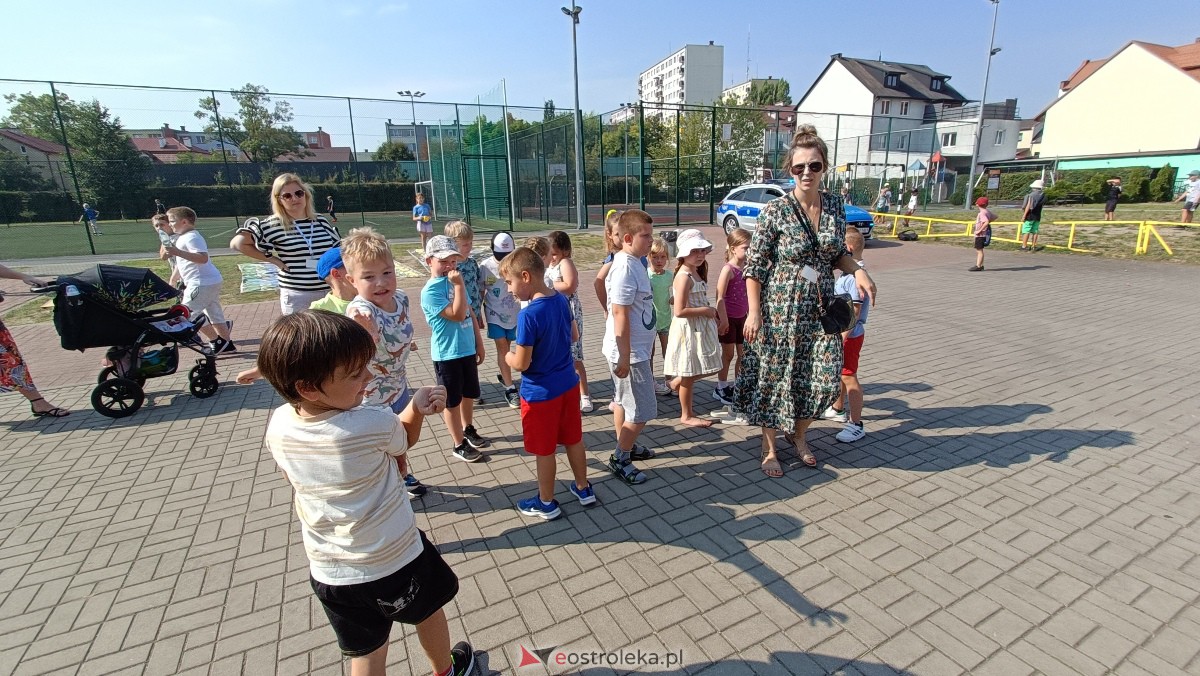 Piknik ekologiczny w “jedynce”. Dzieci uczyły się o ochronie środowiska [13.09.2023] - zdjęcie #22 - eOstroleka.pl
