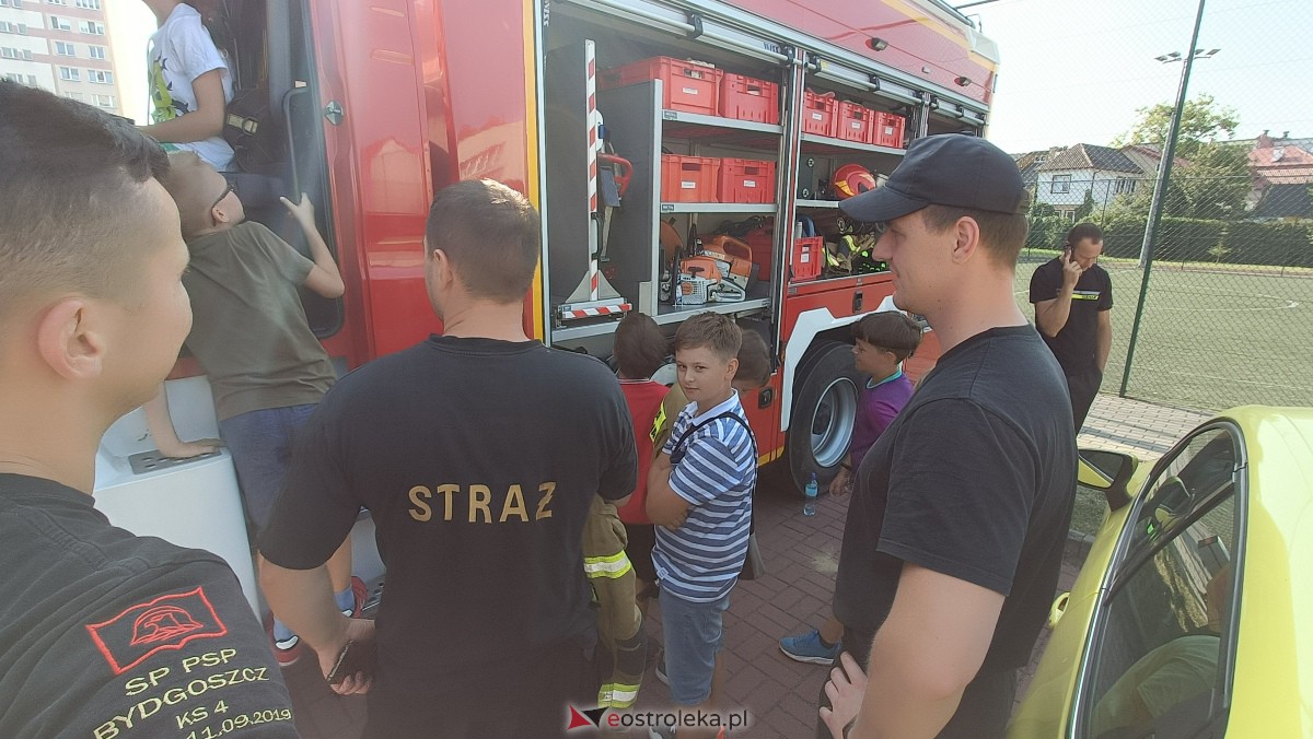 Piknik ekologiczny w “jedynce”. Dzieci uczyły się o ochronie środowiska [13.09.2023] - zdjęcie #5 - eOstroleka.pl