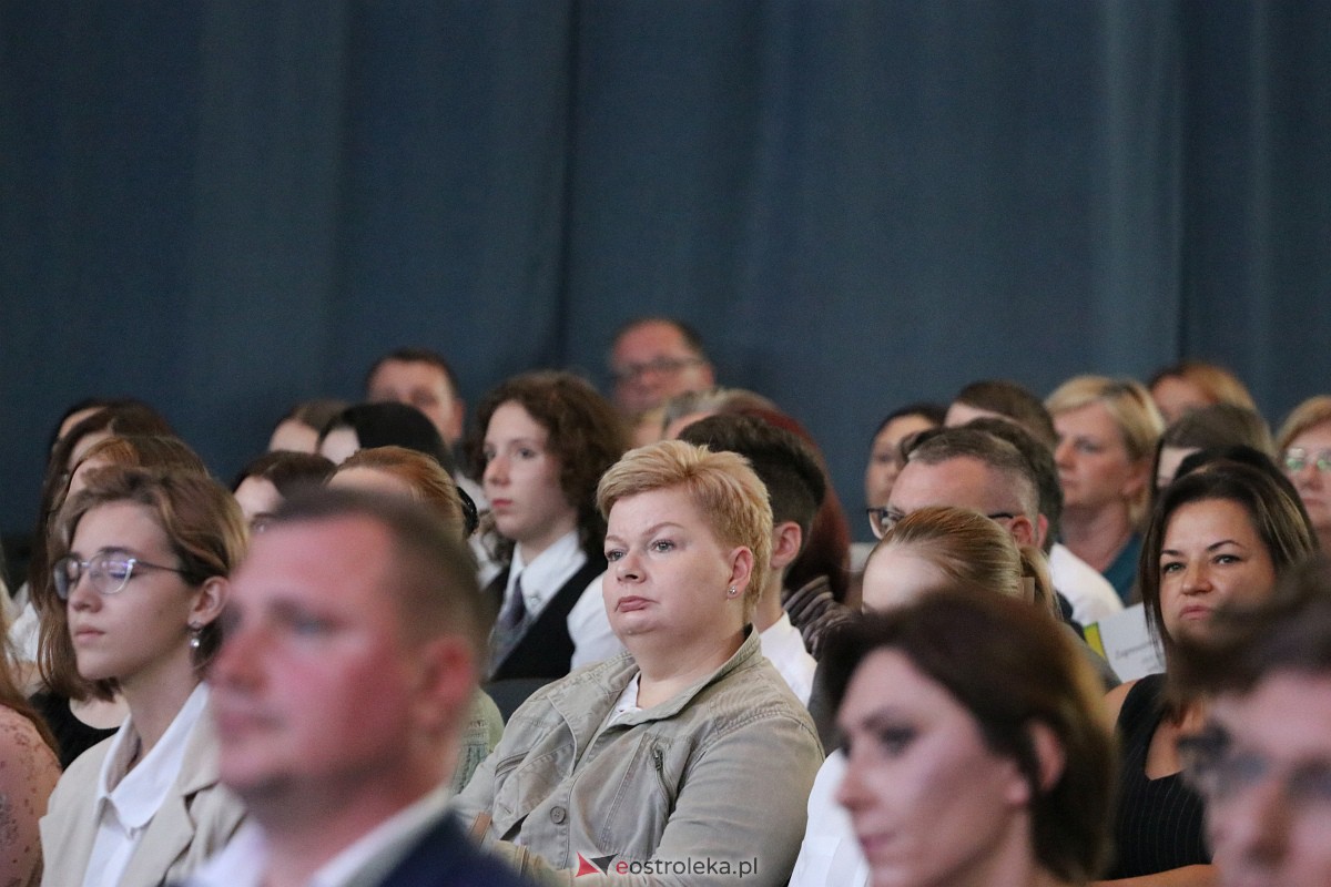 Samorządowa Gala Uczniowska 2023 [14.09.2023] - zdjęcie #232 - eOstroleka.pl