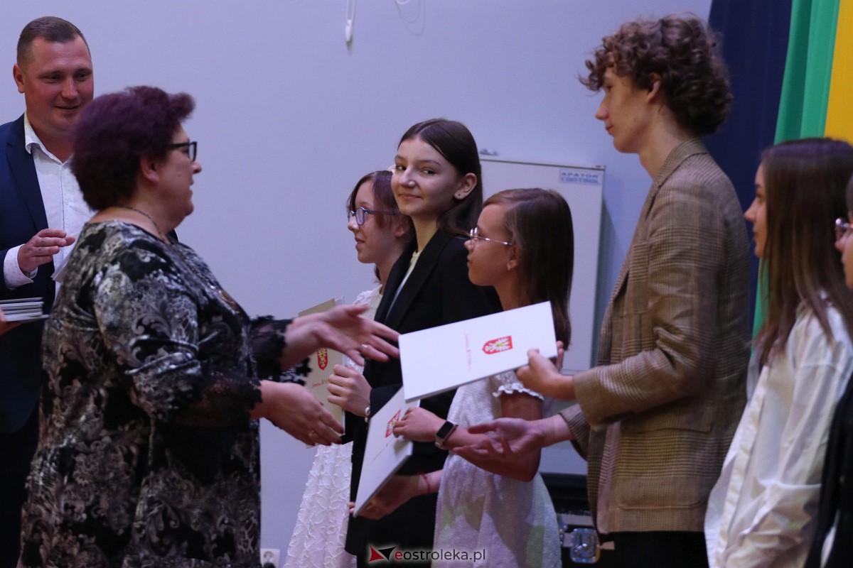 Samorządowa Gala Uczniowska 2023 [14.09.2023] - zdjęcie #184 - eOstroleka.pl