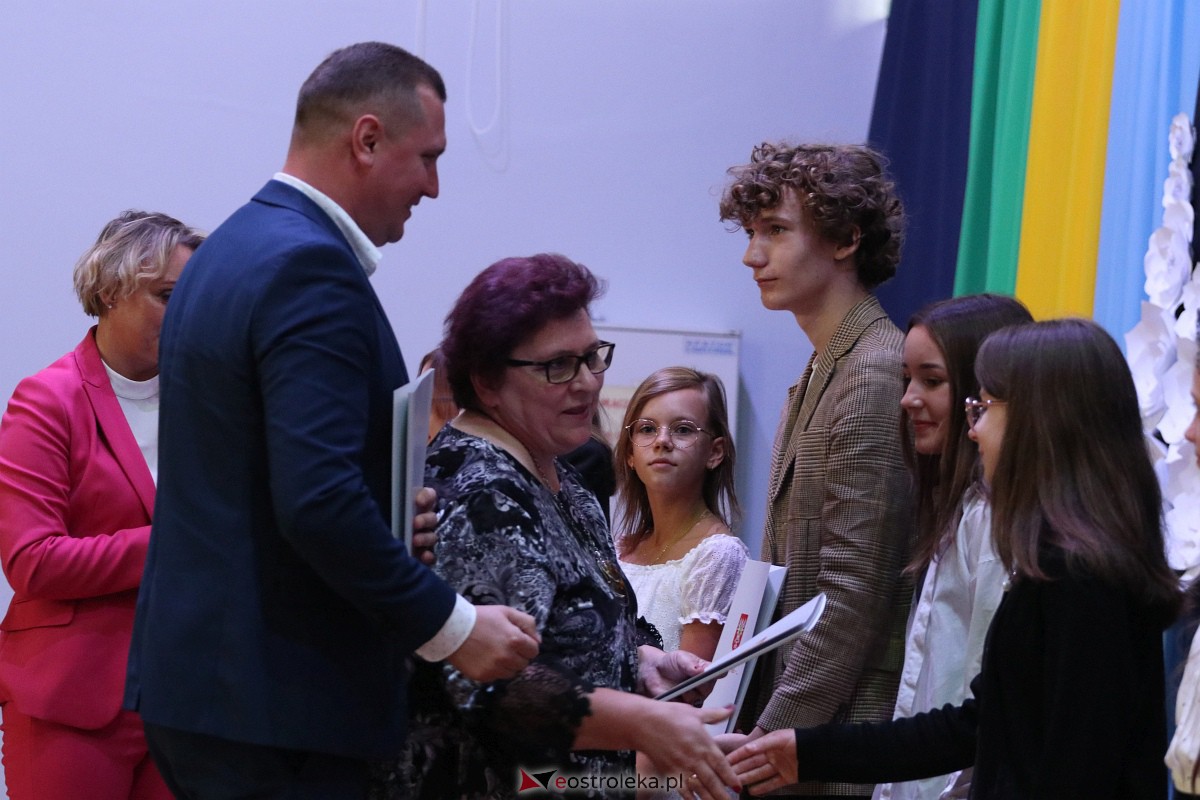 Samorządowa Gala Uczniowska 2023 [14.09.2023] - zdjęcie #182 - eOstroleka.pl