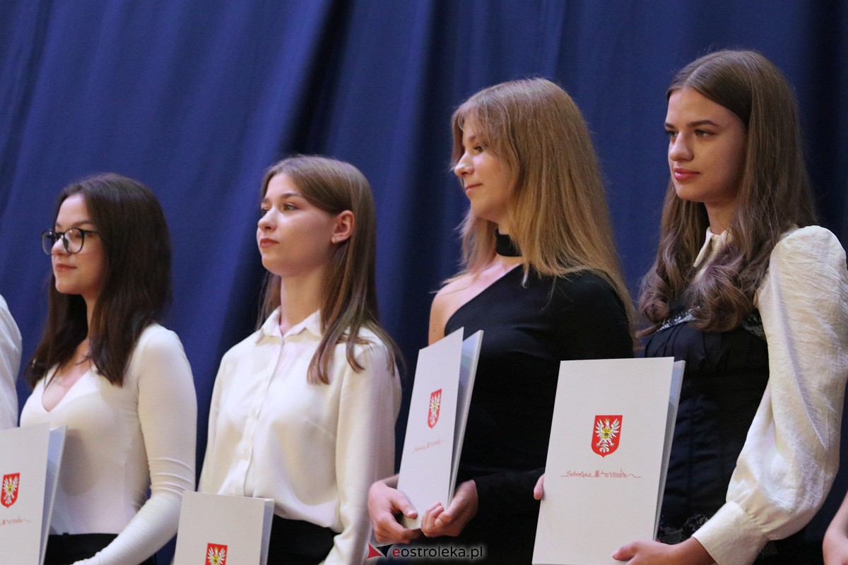 Samorządowa Gala Uczniowska 2023 [14.09.2023] - zdjęcie #142 - eOstroleka.pl