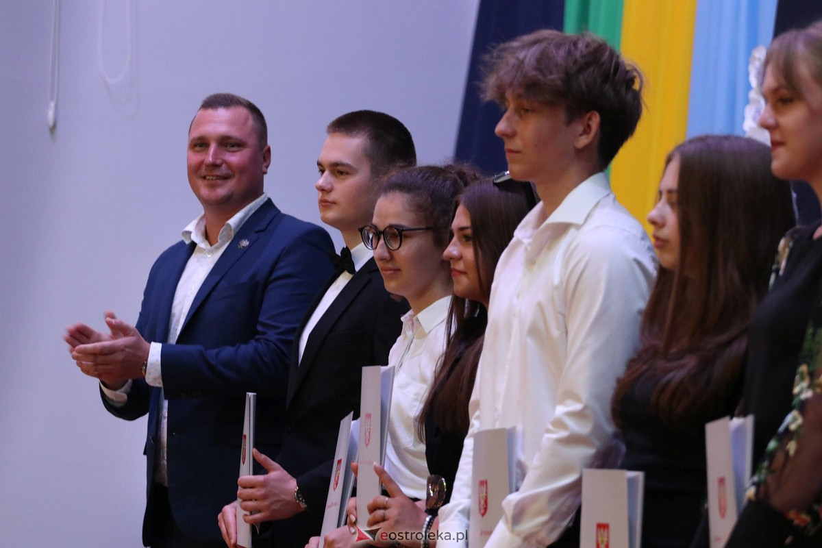 Samorządowa Gala Uczniowska 2023 [14.09.2023] - zdjęcie #108 - eOstroleka.pl