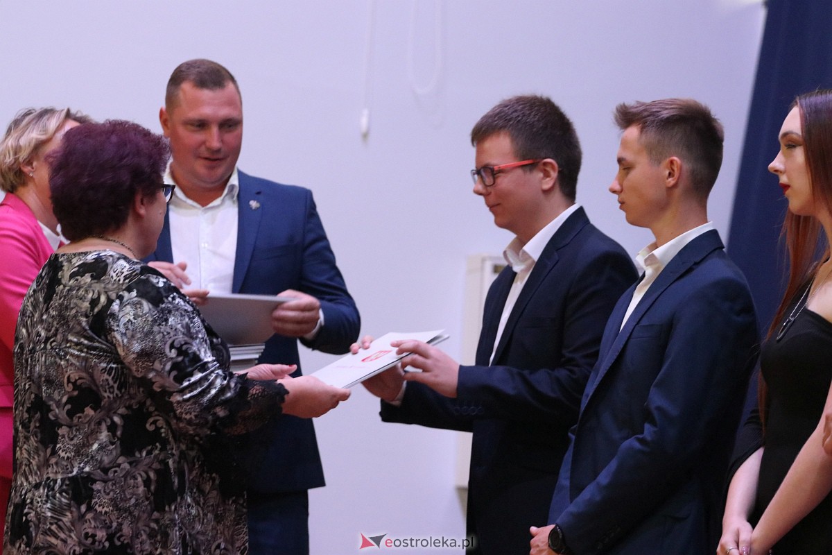 Samorządowa Gala Uczniowska 2023 [14.09.2023] - zdjęcie #93 - eOstroleka.pl