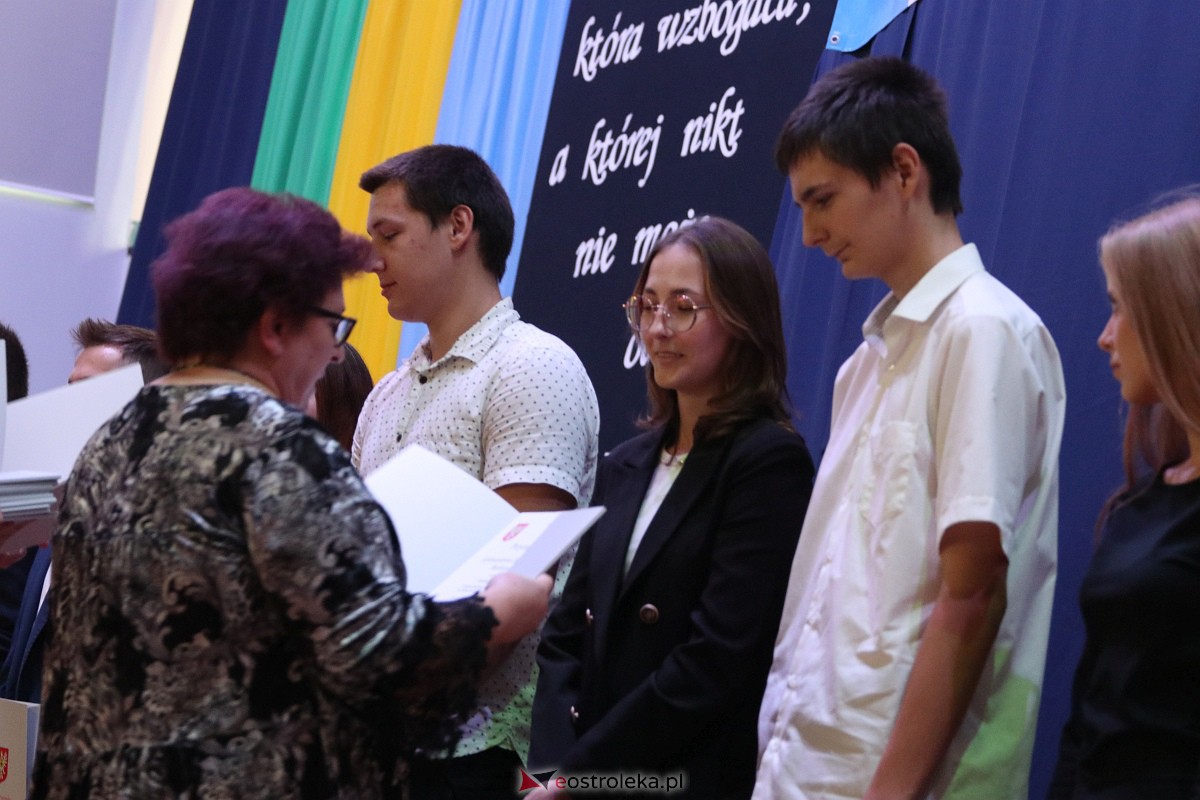 Samorządowa Gala Uczniowska 2023 [14.09.2023] - zdjęcie #84 - eOstroleka.pl