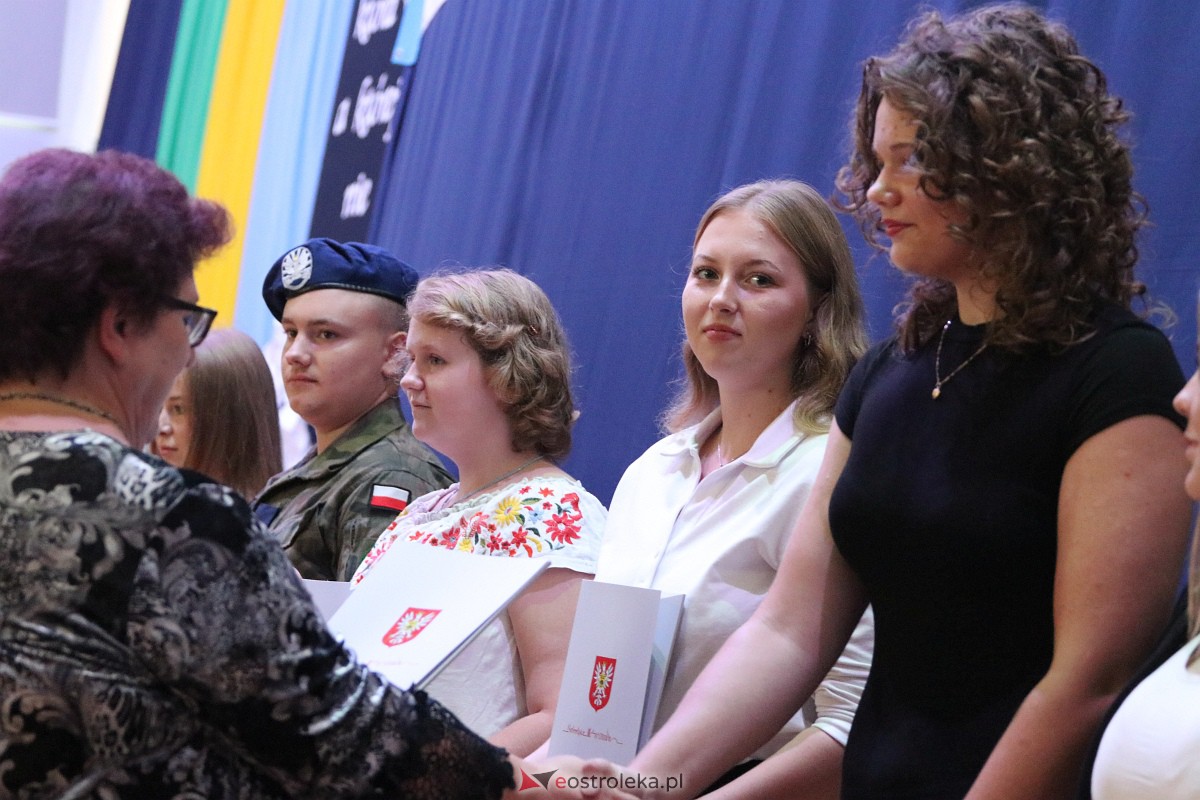 Samorządowa Gala Uczniowska 2023 [14.09.2023] - zdjęcie #72 - eOstroleka.pl