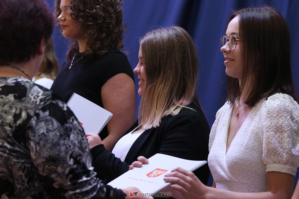 Samorządowa Gala Uczniowska 2023 [14.09.2023] - zdjęcie #69 - eOstroleka.pl