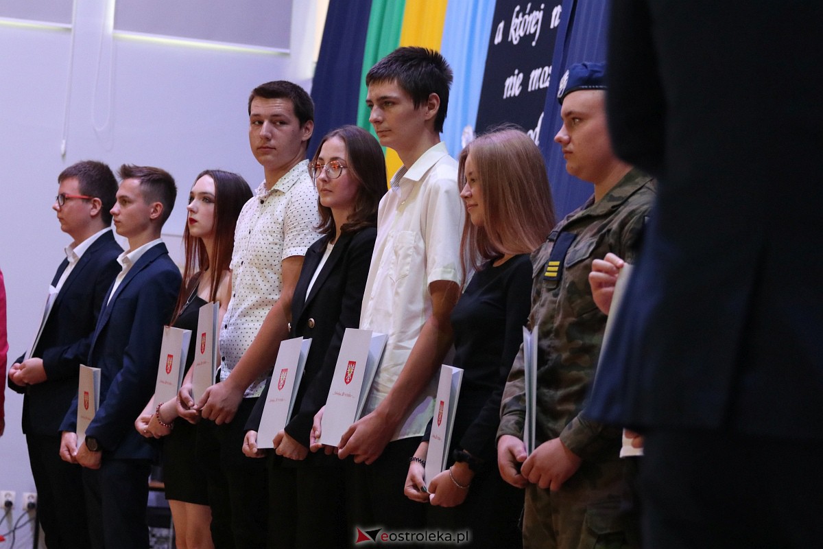 Samorządowa Gala Uczniowska 2023 [14.09.2023] - zdjęcie #66 - eOstroleka.pl