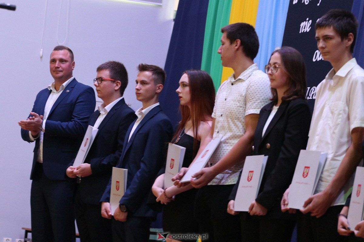 Samorządowa Gala Uczniowska 2023 [14.09.2023] - zdjęcie #63 - eOstroleka.pl